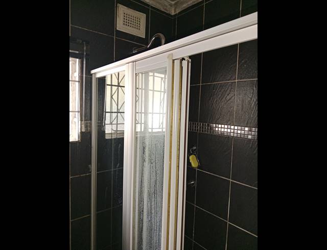 4 BEDROOM HOUSE FOR SALE IN RAISETHORPE